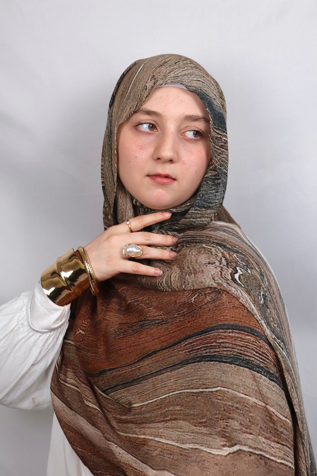 Cinnamon Swirl | brown autumn hijab