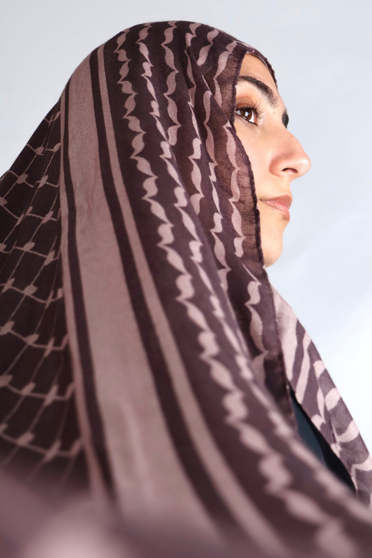 Plum Chérie | plum autumn print hijab