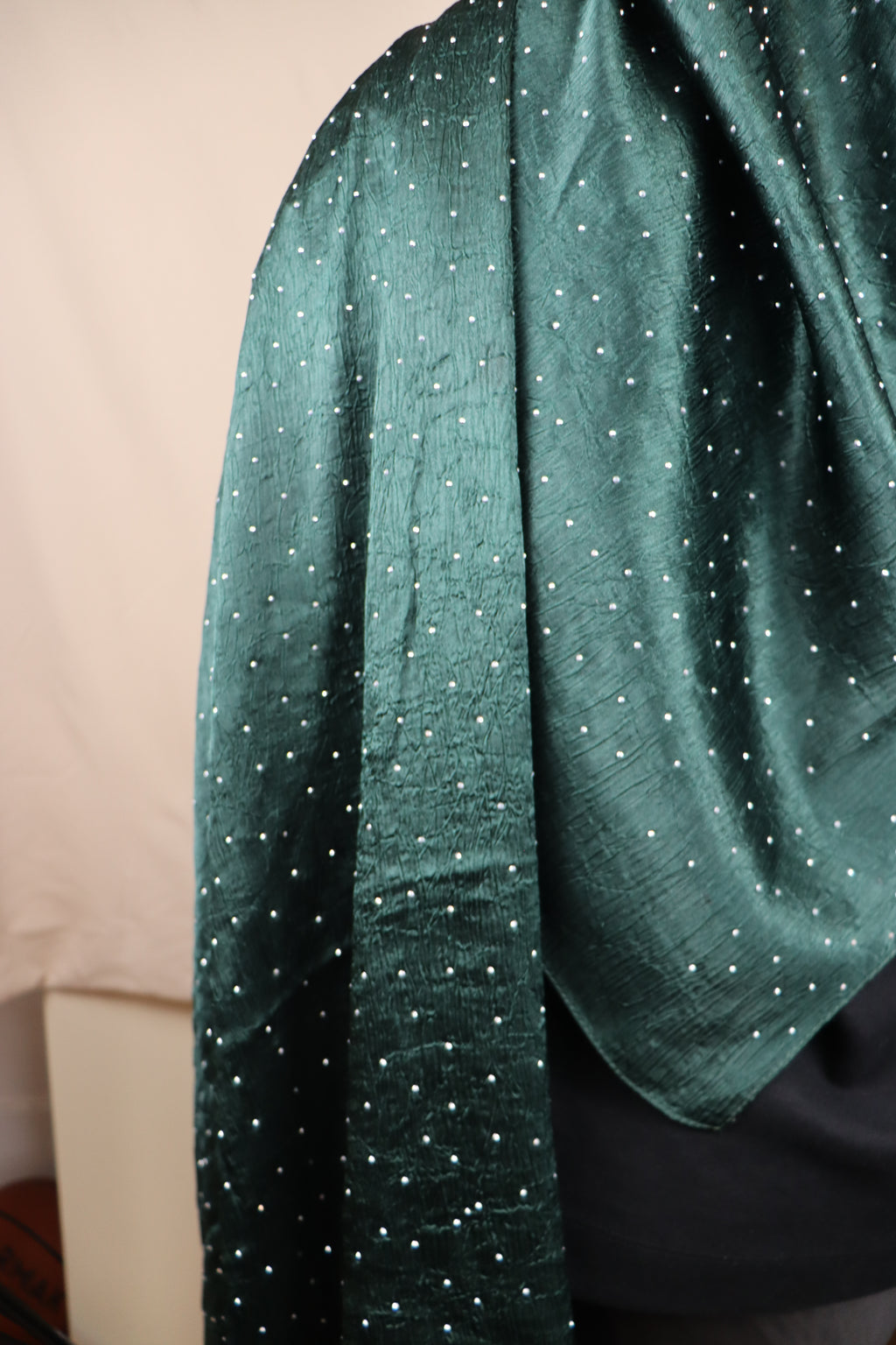 Festive Sample - Emerald Impérial