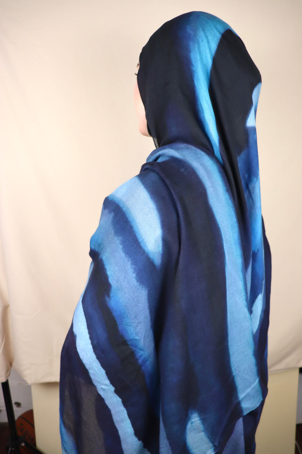 Archive Sample - Midnight Lines