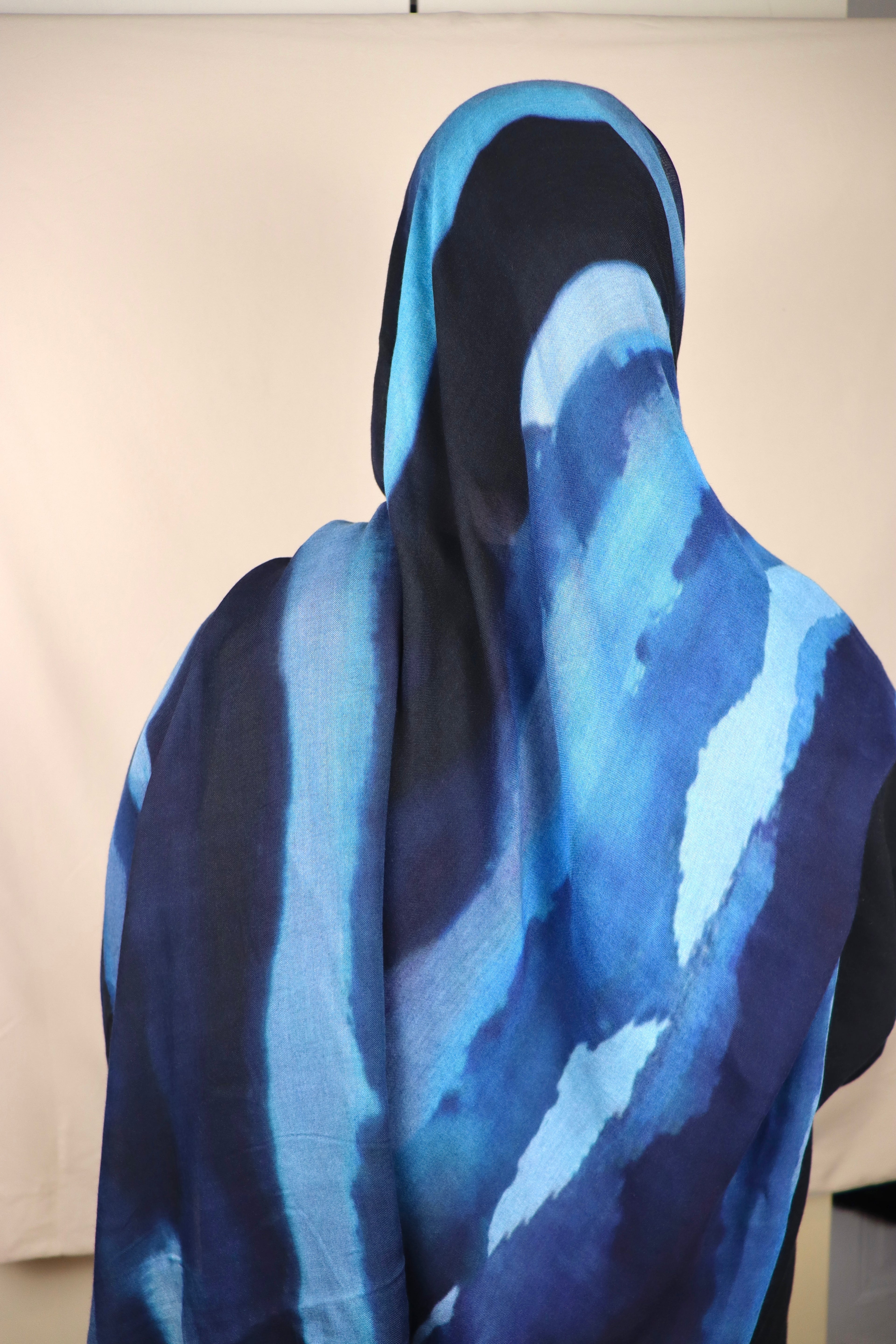 Archive Sample - Midnight Lines